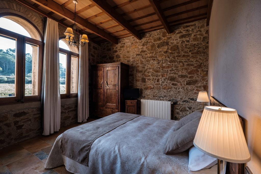 Can Barnosell - Els Masos D'En Coll Llavia Room photo